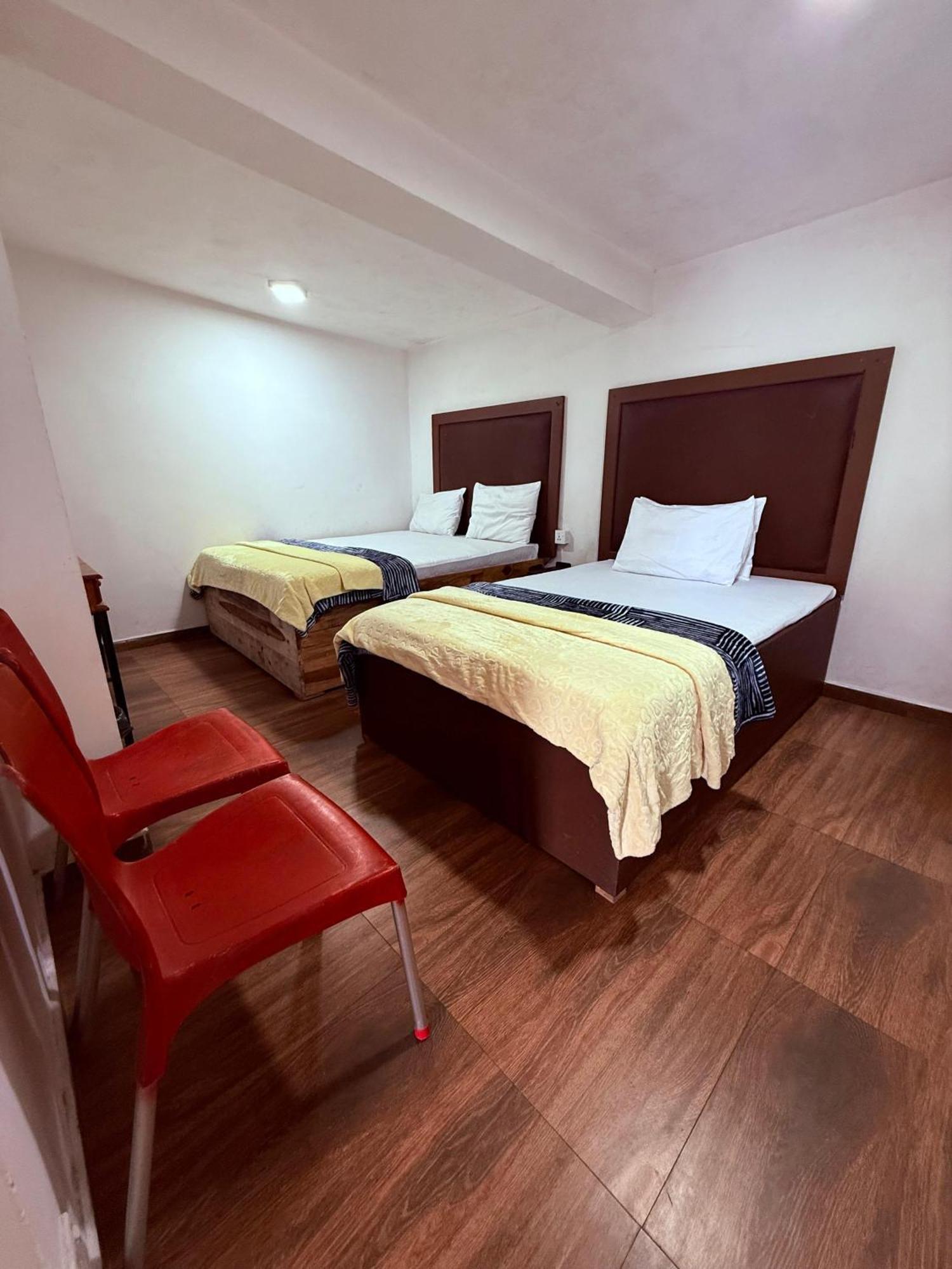 Guest house Shiny Cot Triple Nuwara Eliya