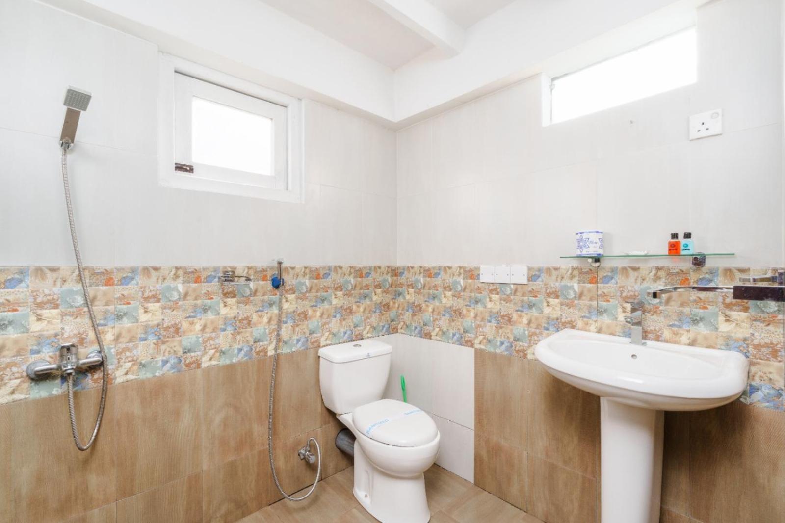 The Golf Guest house