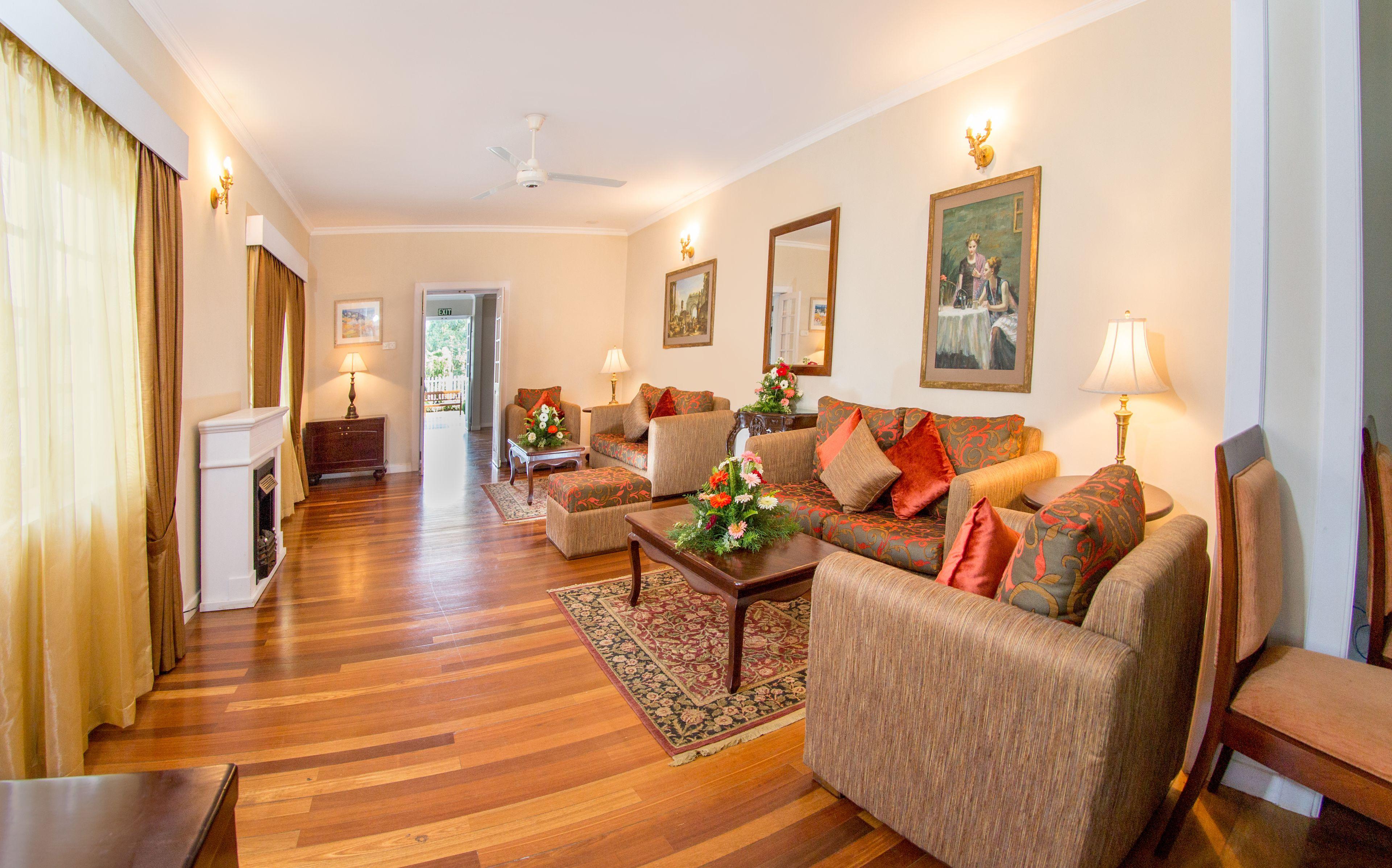 Langdale Boutique By Amaya