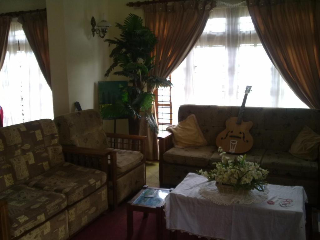 Apartment Royal Mount Hotel & Restaurant *