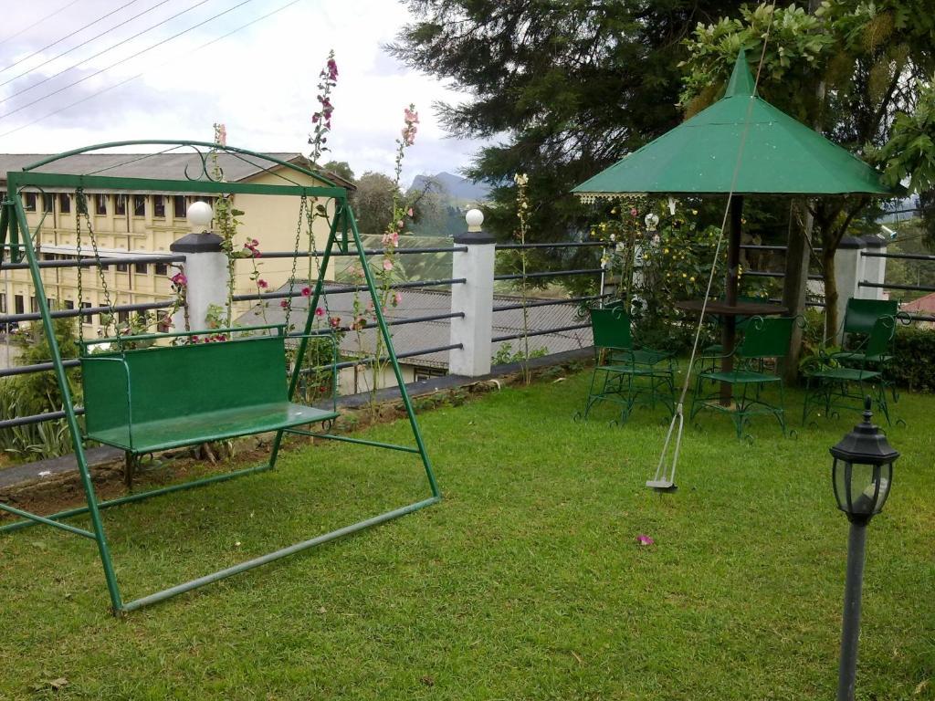 Royal Mount Hotel & Restaurant