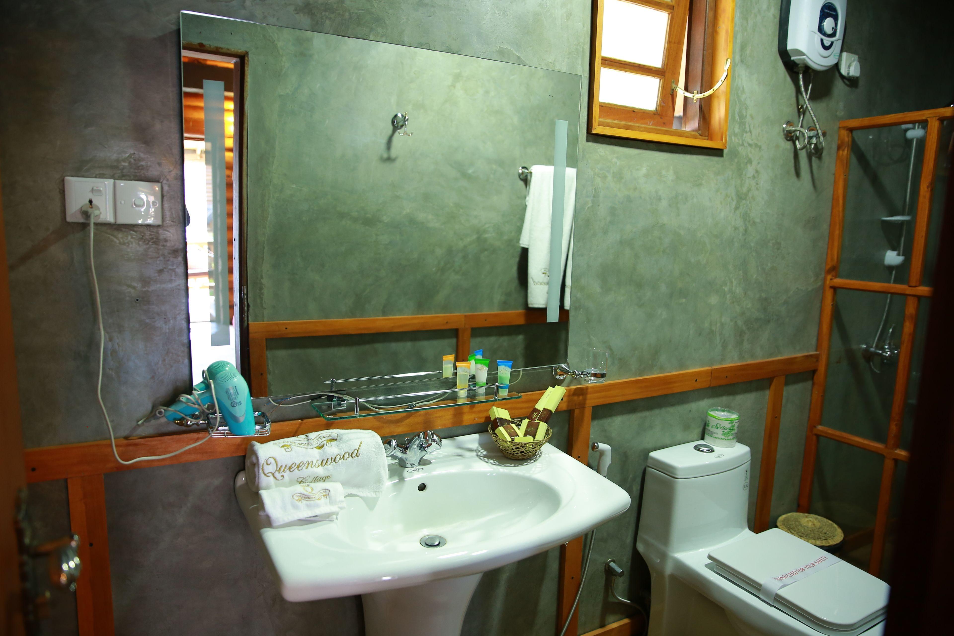 Hotel Queenswood 5*