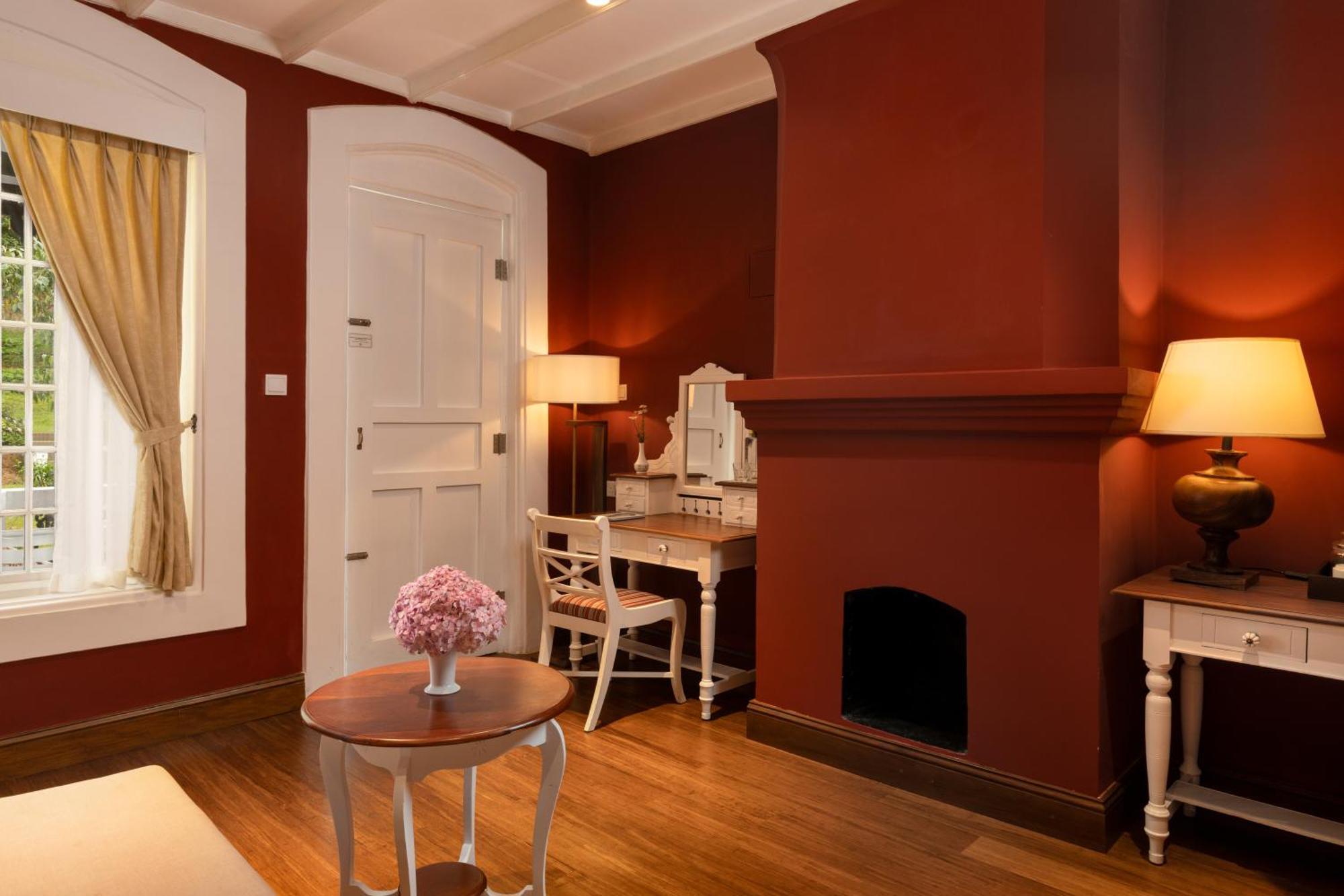 Jetwing St Andrew's Hotel