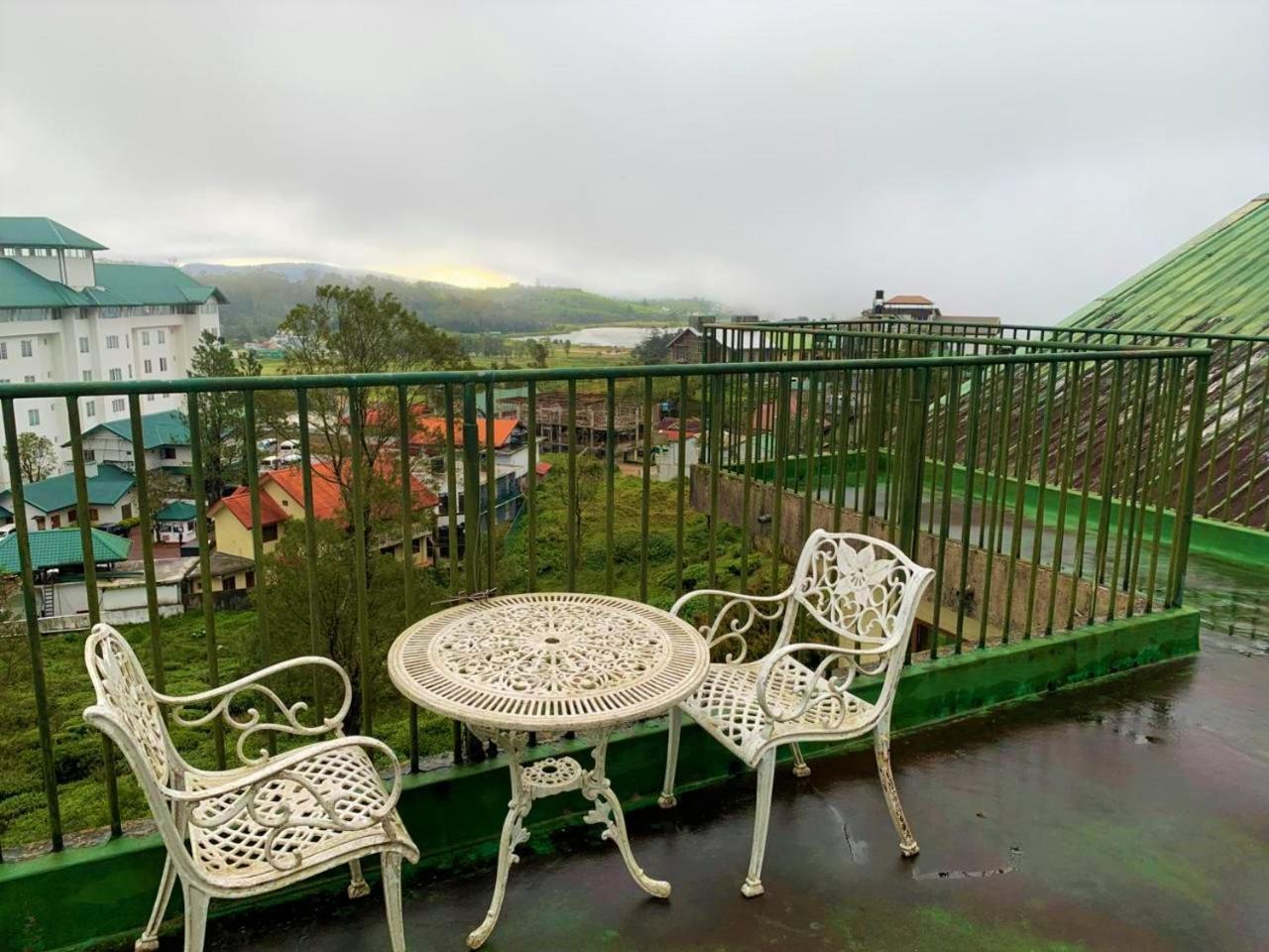 Hotel Tea Bush Nuwara Eliya