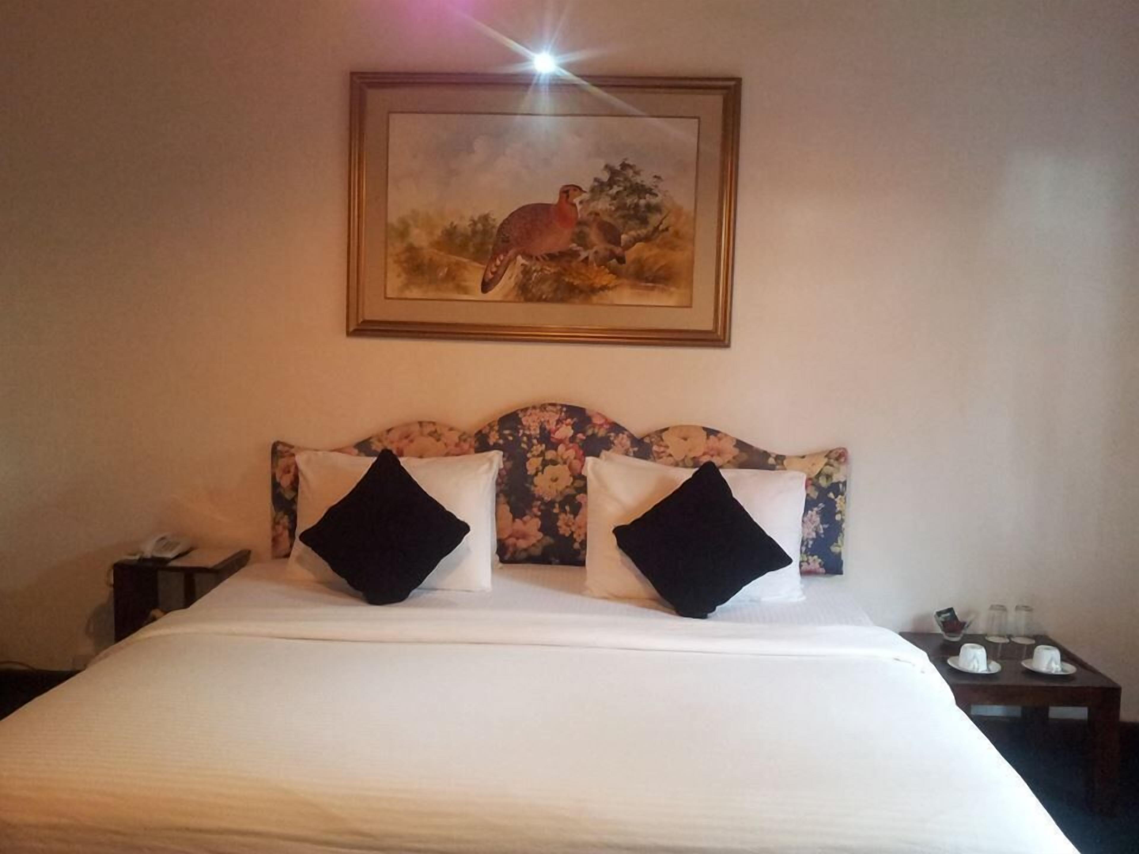 Hotel Tea Bush Nuwara Eliya