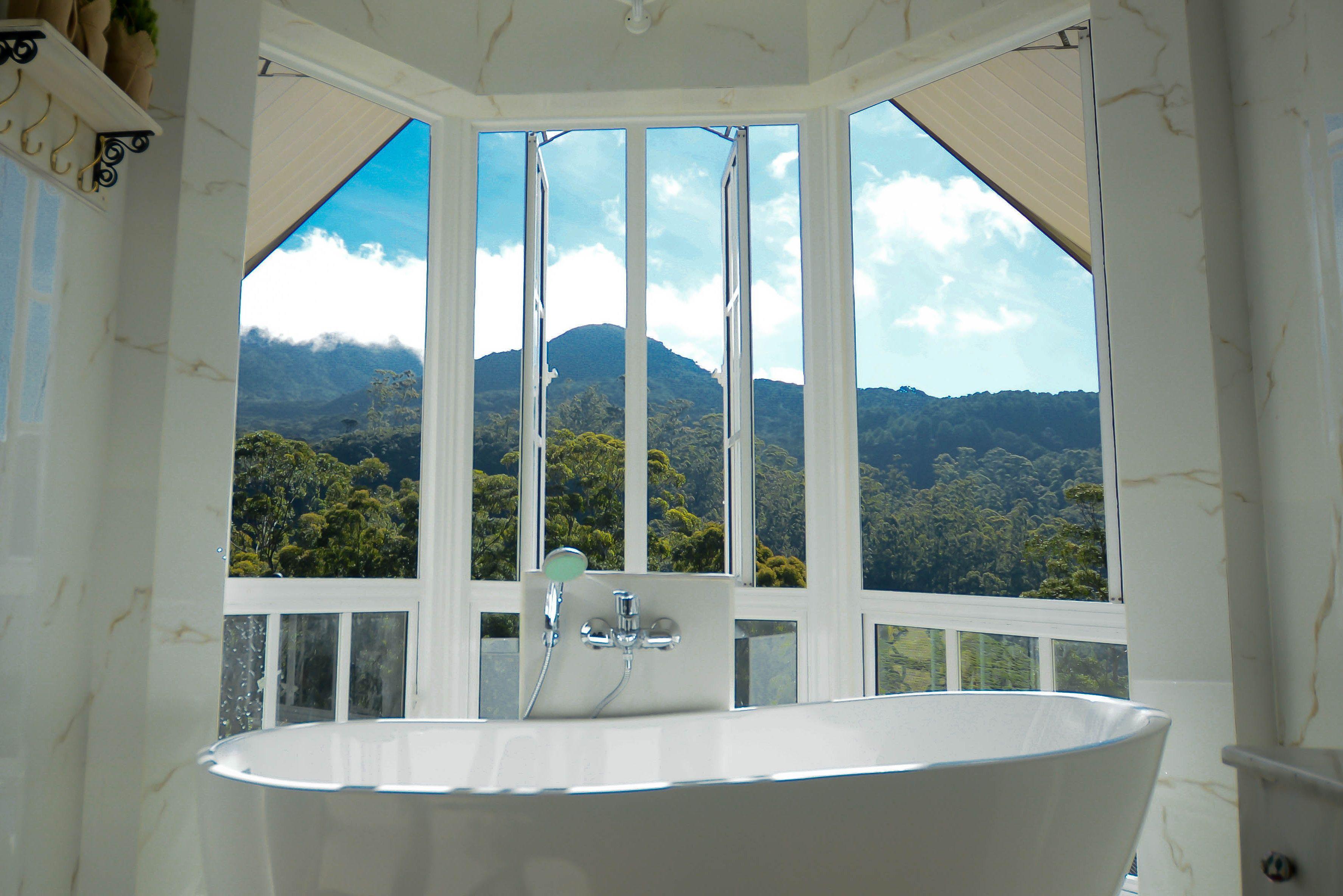 Luxe Wilderness - Private Villas, Free Breakfast, 2km From Centre Nuwara Eliya