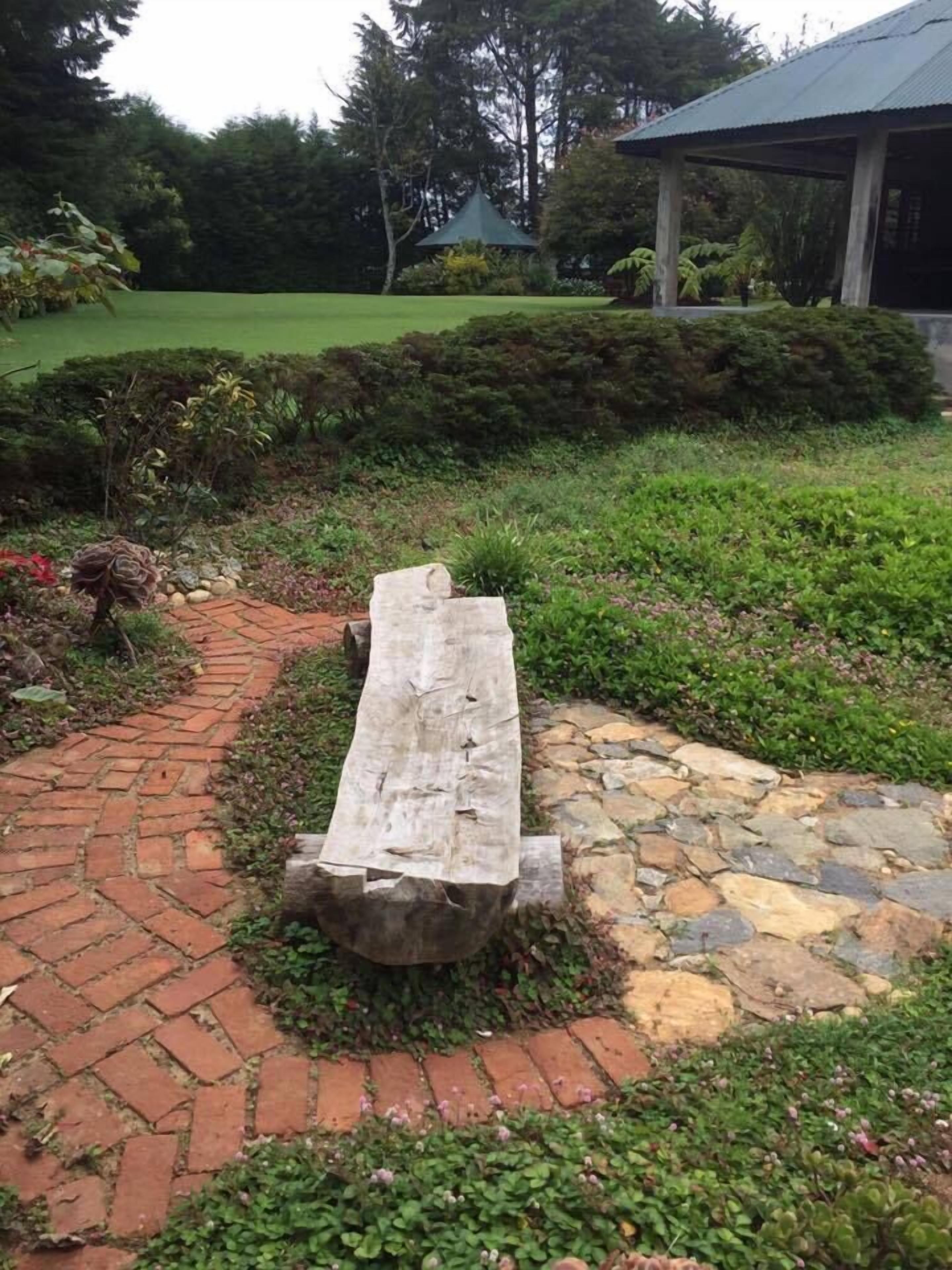 Ferncliff Guest house 4*