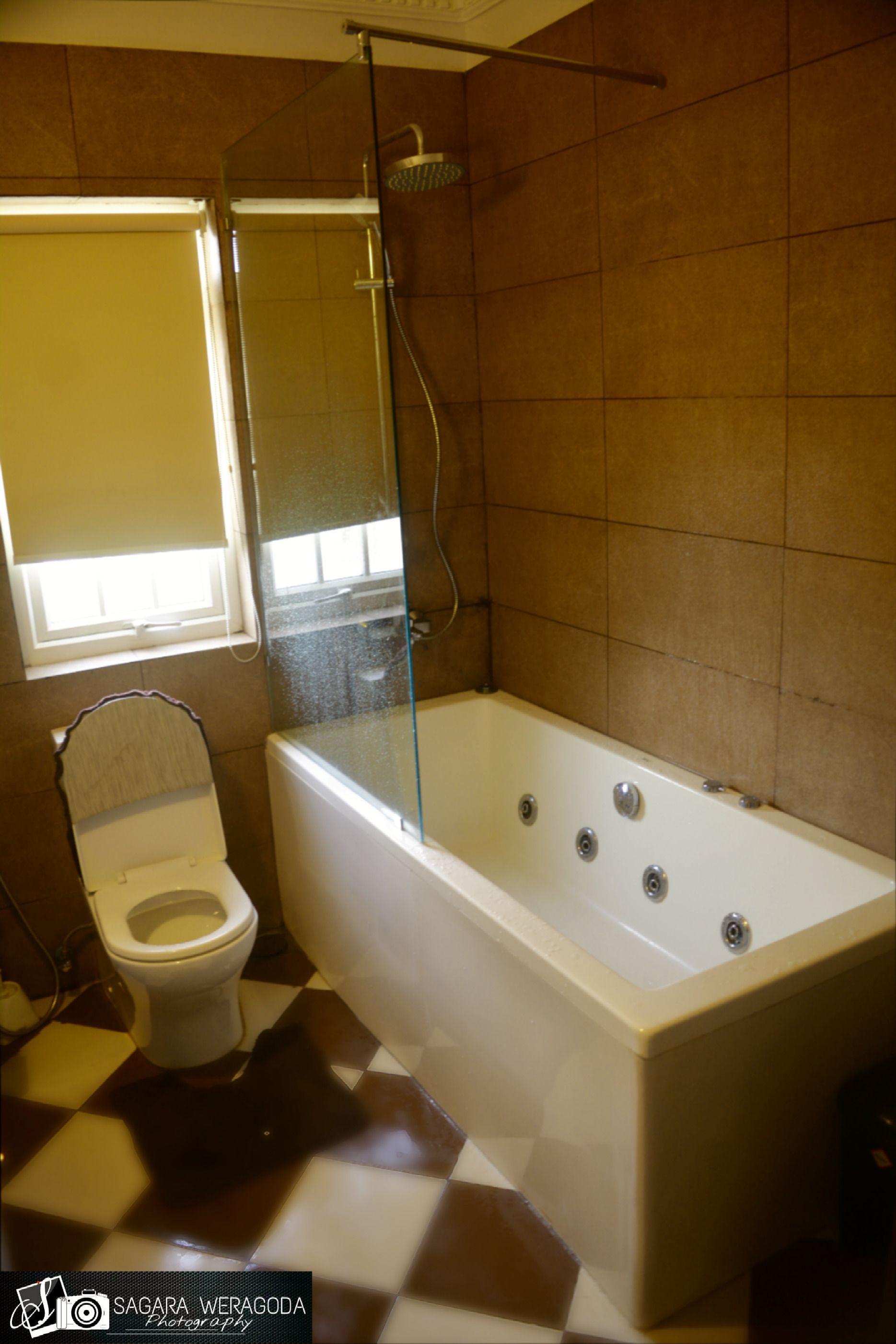 Cheltenham - Little England