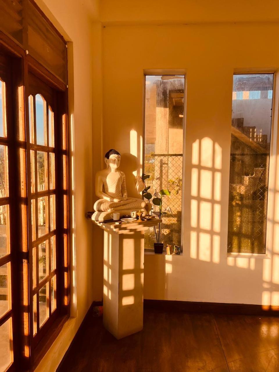 Hotel The Budget White House Nuwara Eliya