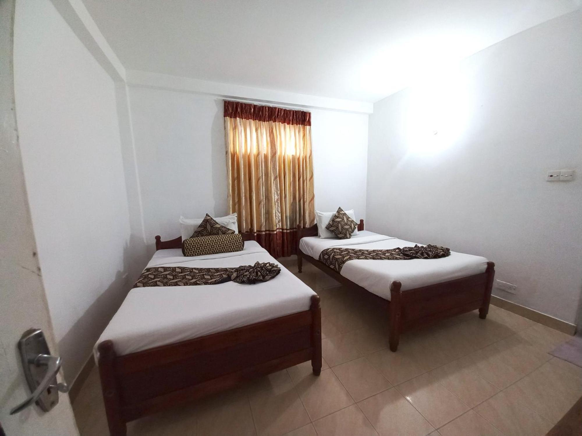 Grand Manjari Guest house *