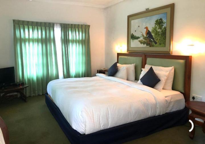 Hotel Tea Bush Nuwara Eliya