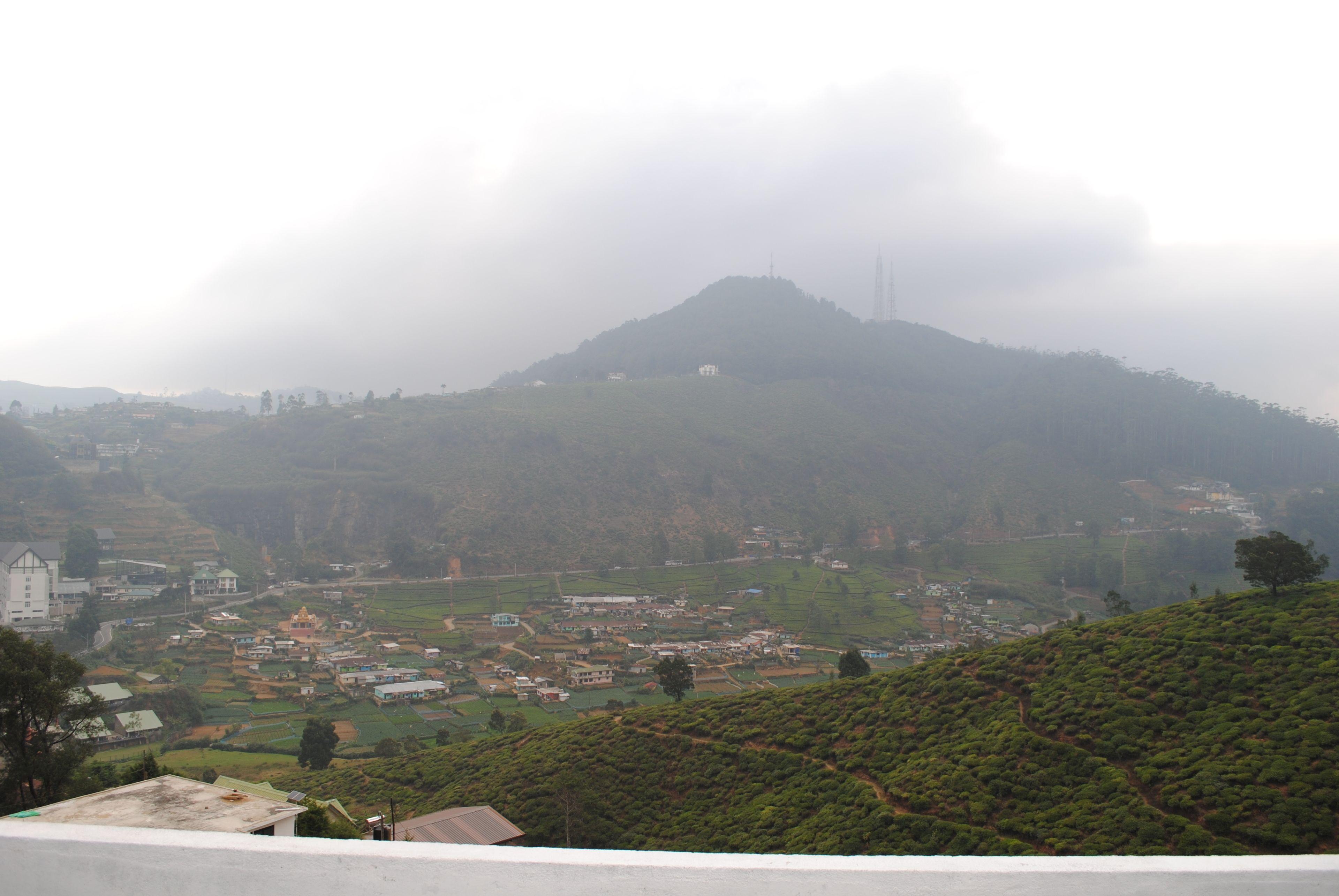 Hotel The Mount View By Liyozi Leasiure