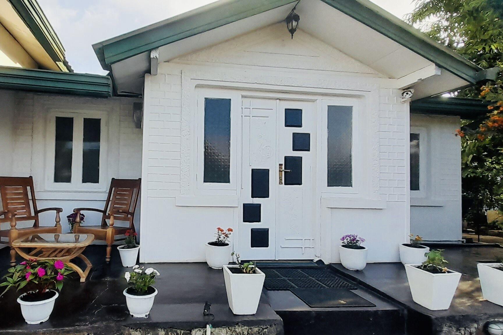 Zion White House Guest house 3*