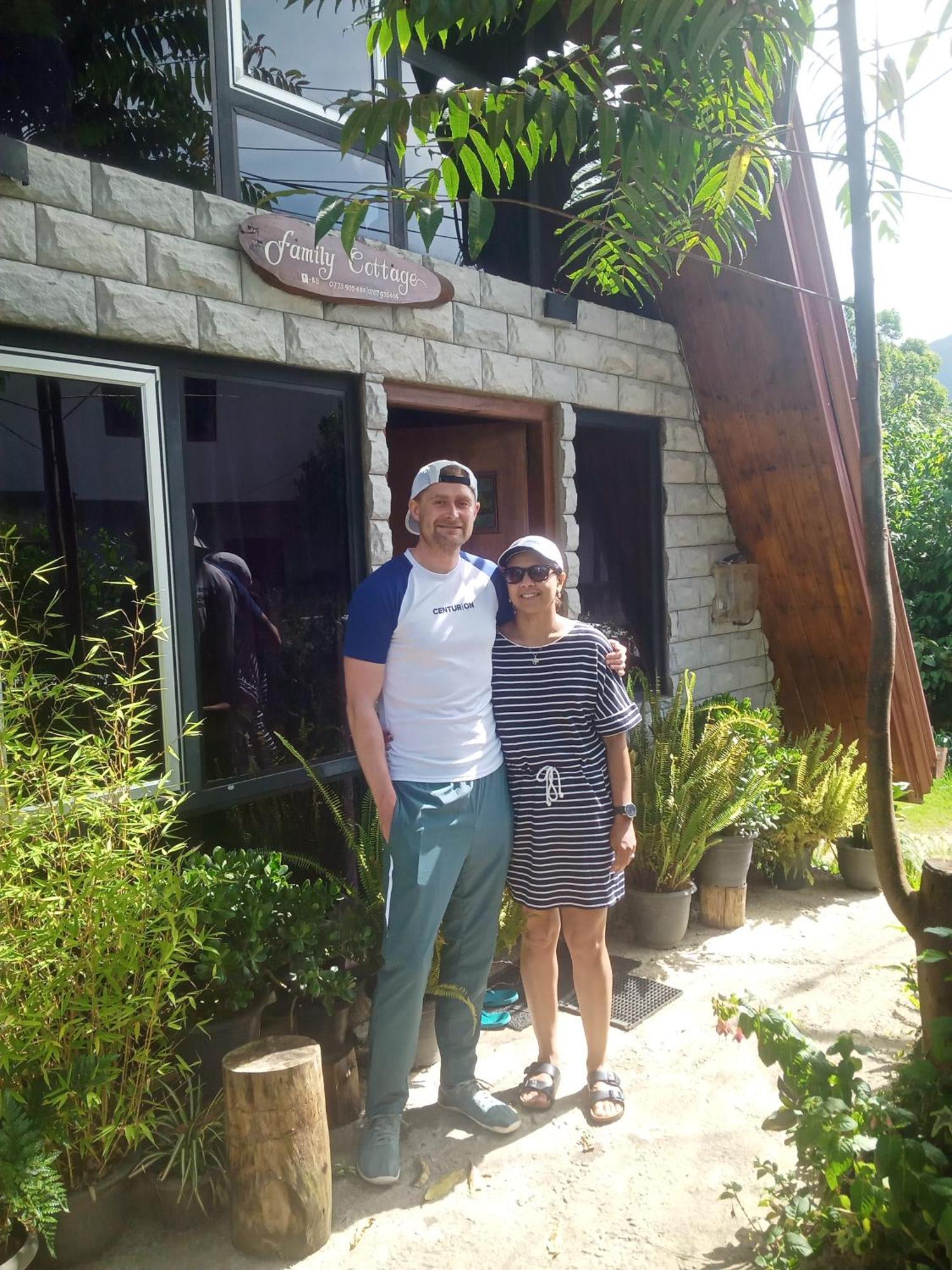 Barrow Family Nuwara Eliya