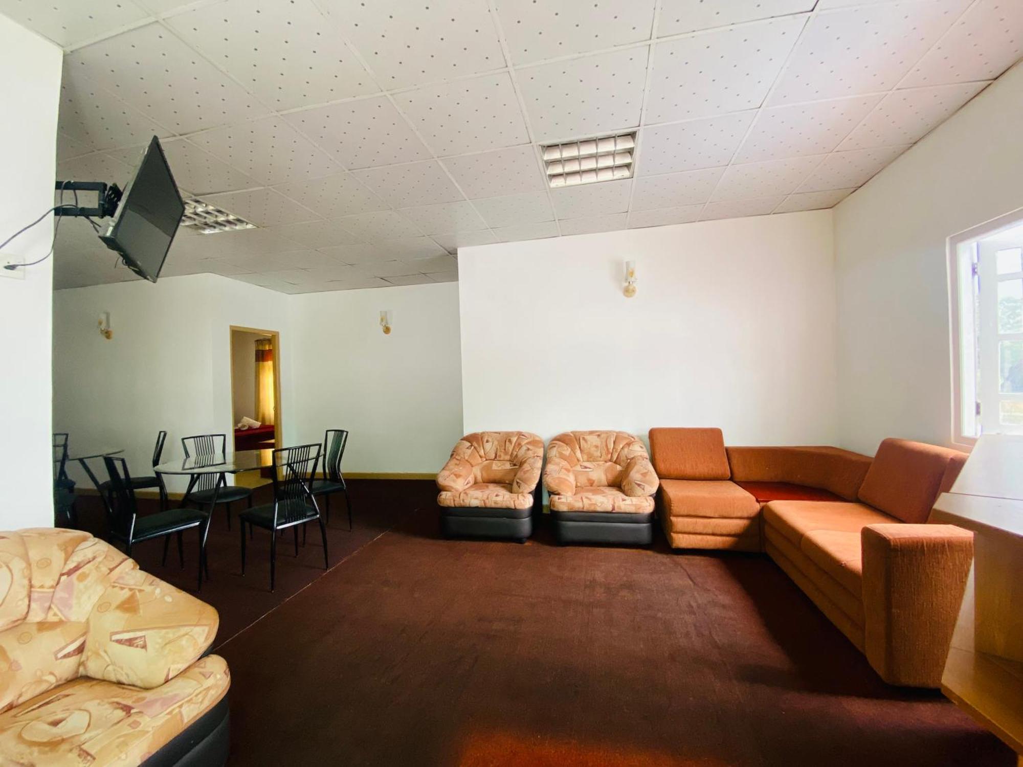 R R I Luxury 3* Nuwara Eliya