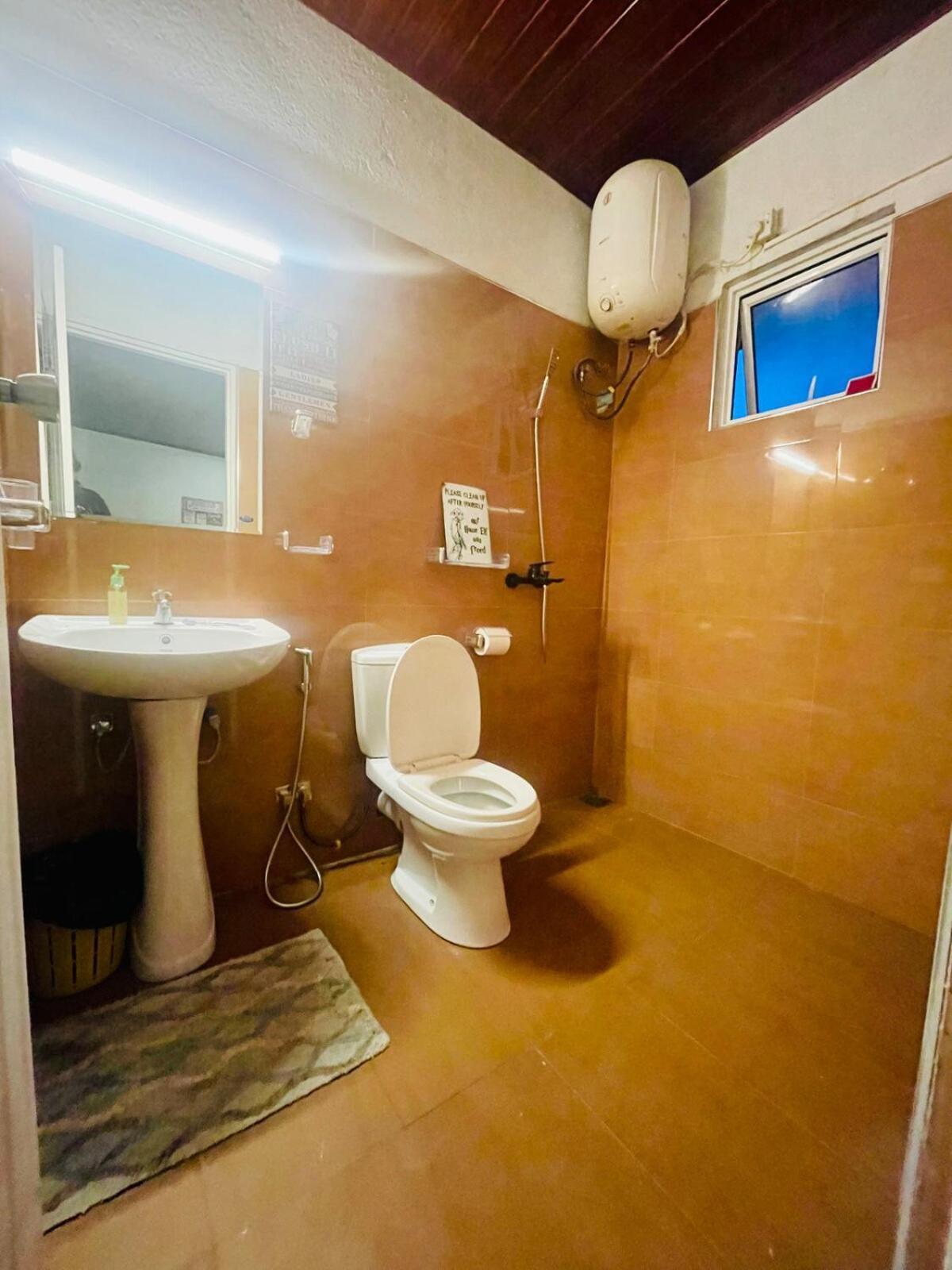 The Burrow - A Modern Loft-style Luxury Villa *