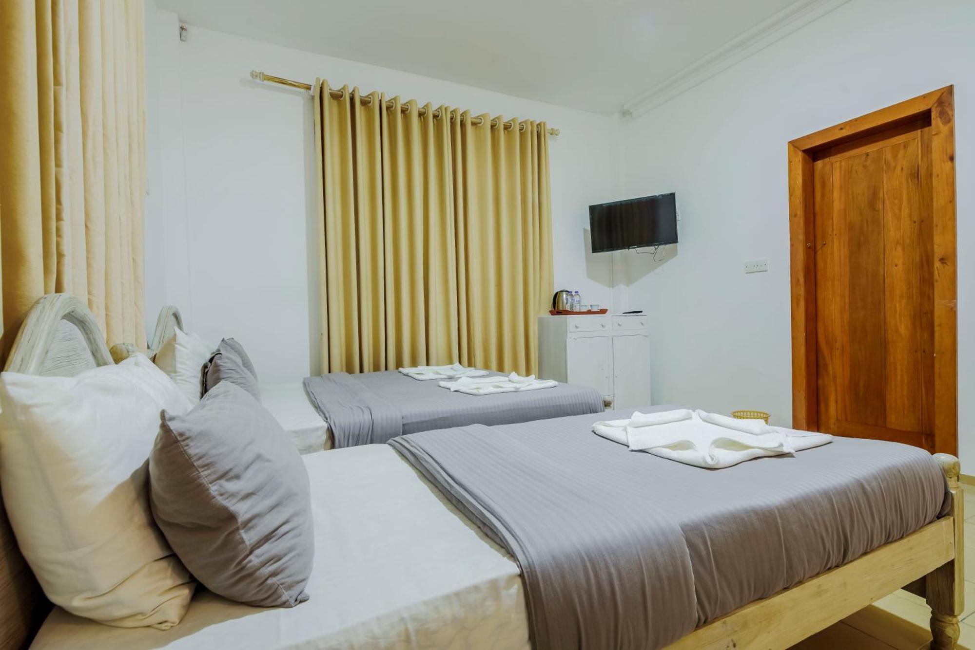 Hotel Oasis Hill Nuwara Eliya