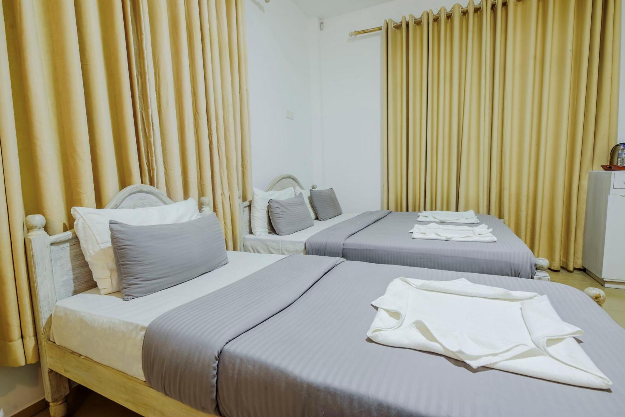 Hotel Oasis Hill Nuwara Eliya