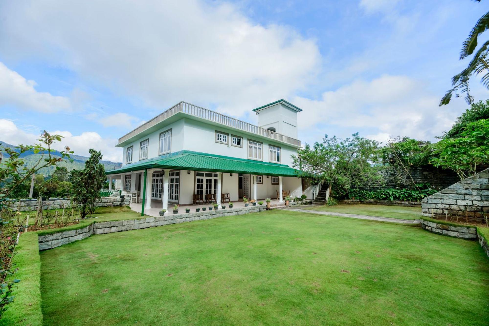 Oasis Hill Hotel Nuwara Eliya