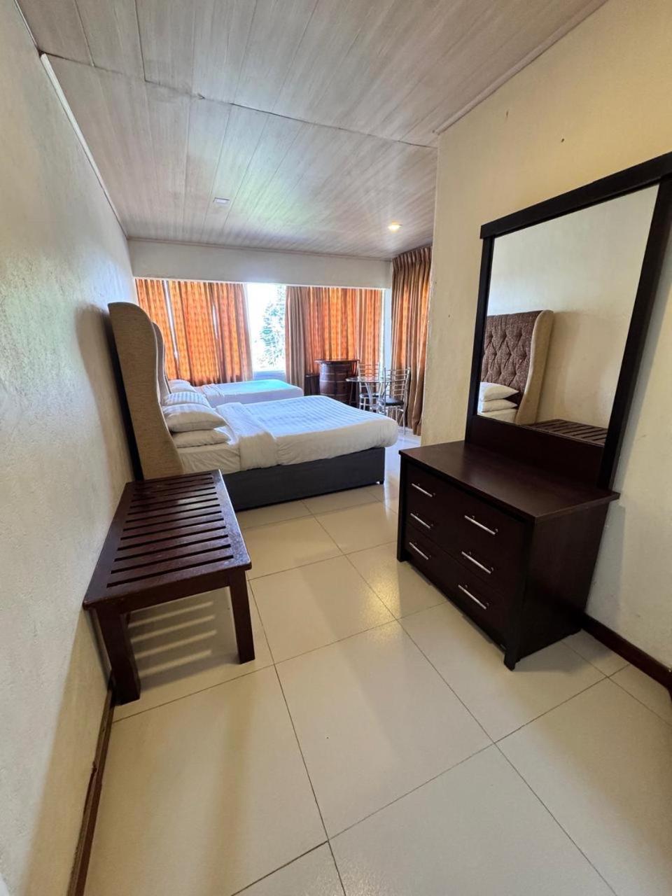 Single Tree Hotel Nuwara Eliya