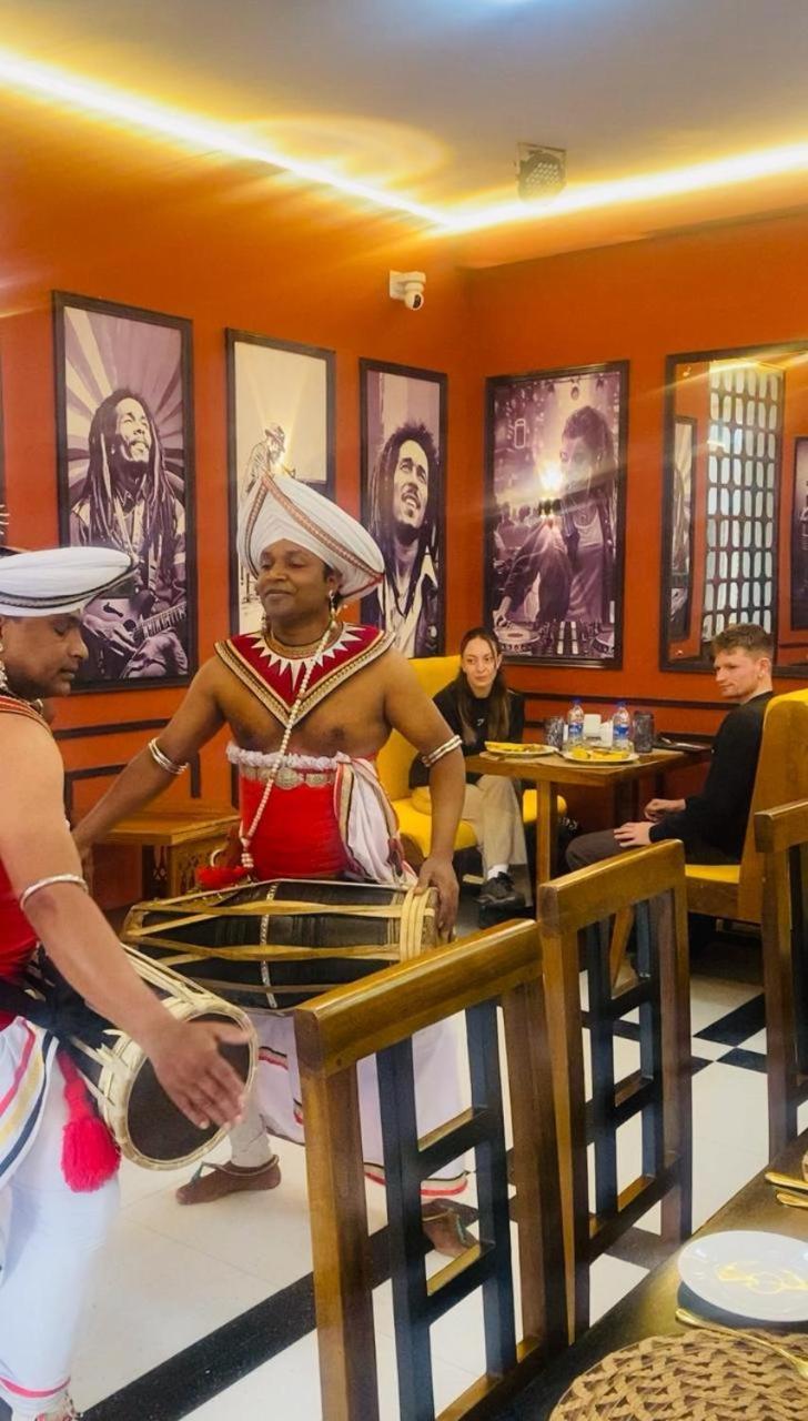 London Eye Nuwaraeliya Hotel