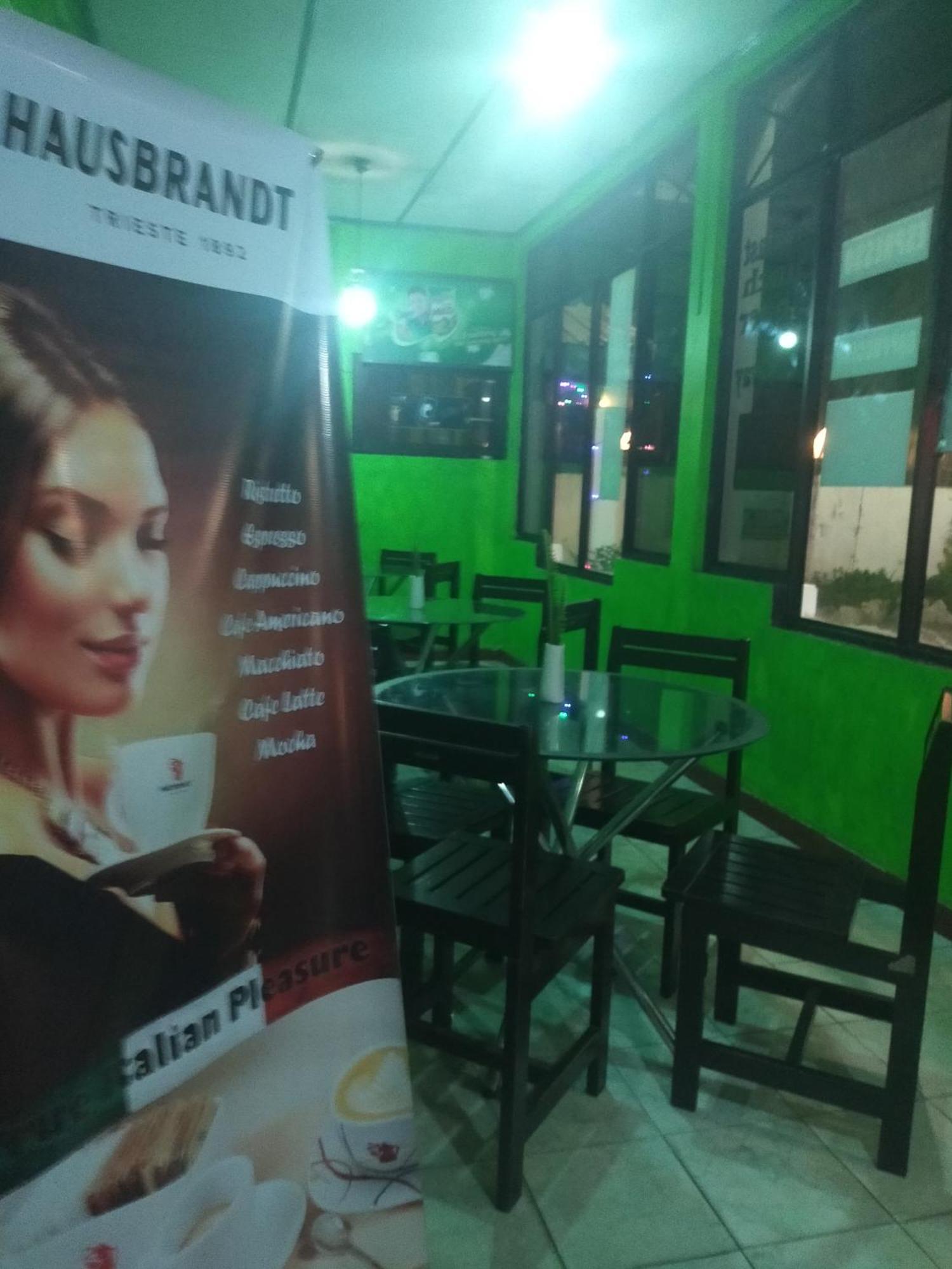 Cool Feel Rest And Cafe * Nuwara Eliya