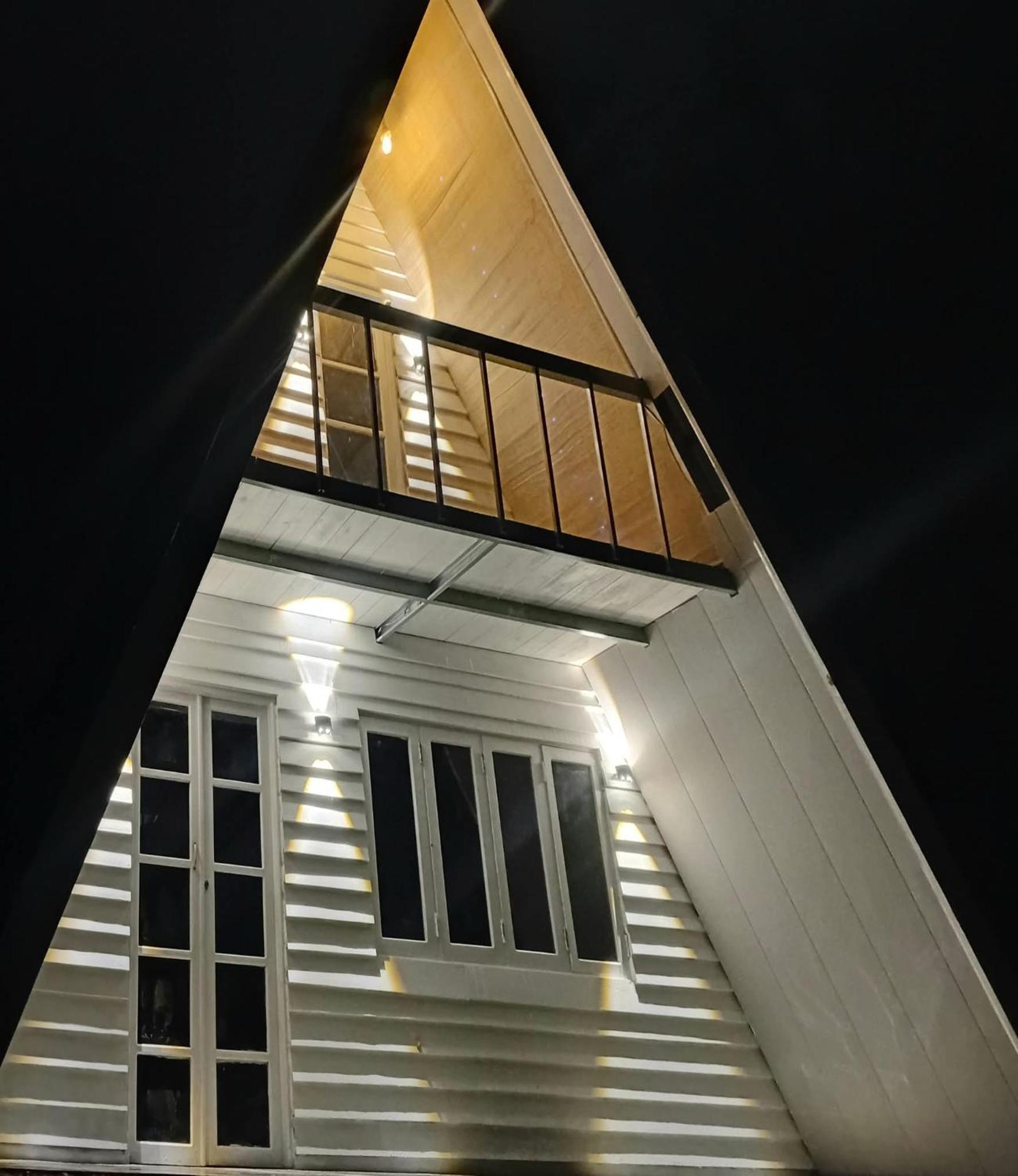 Chalet Night Nuwara Eliya