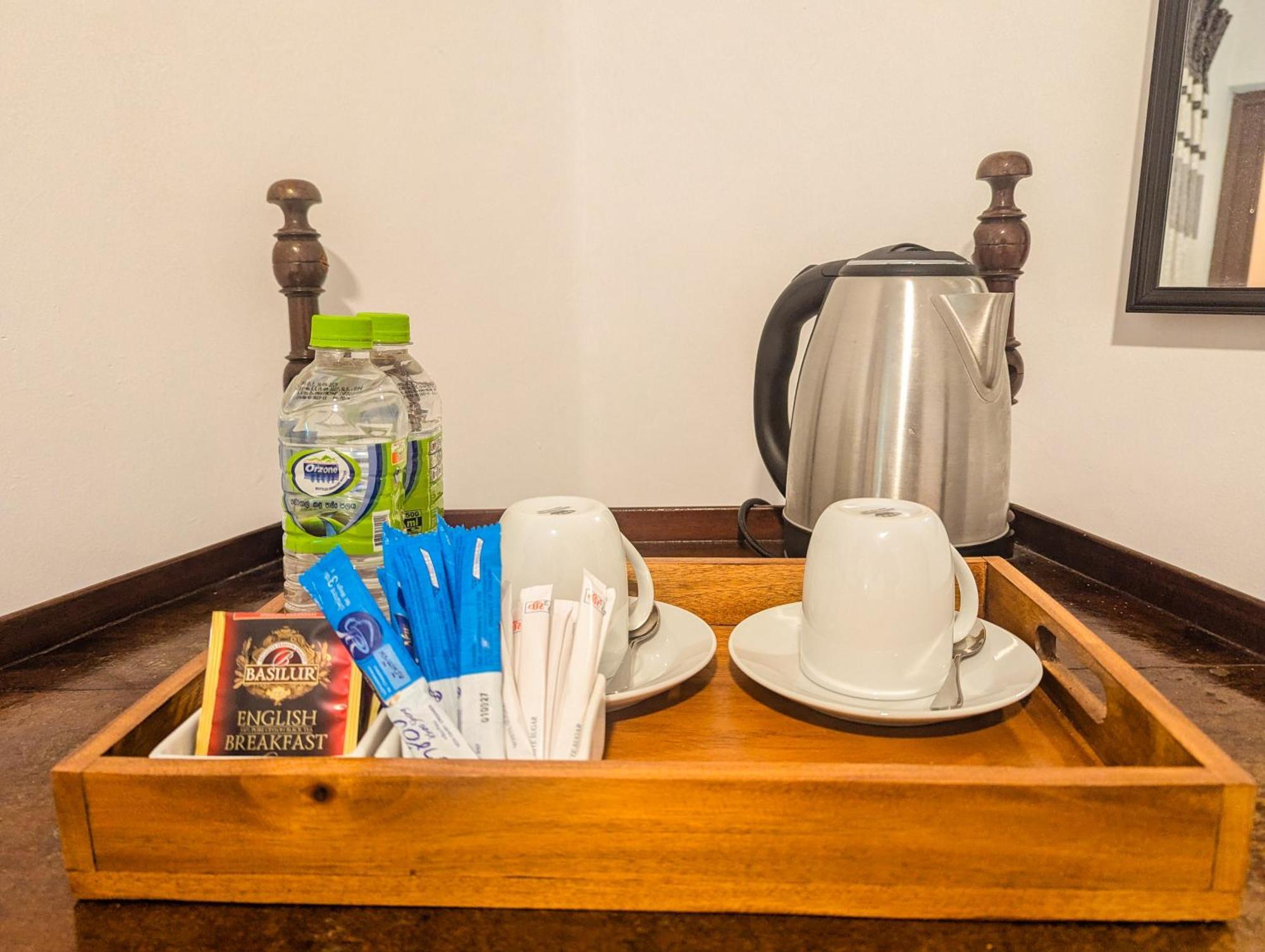 The Crown's Misty Hills Hideaway *