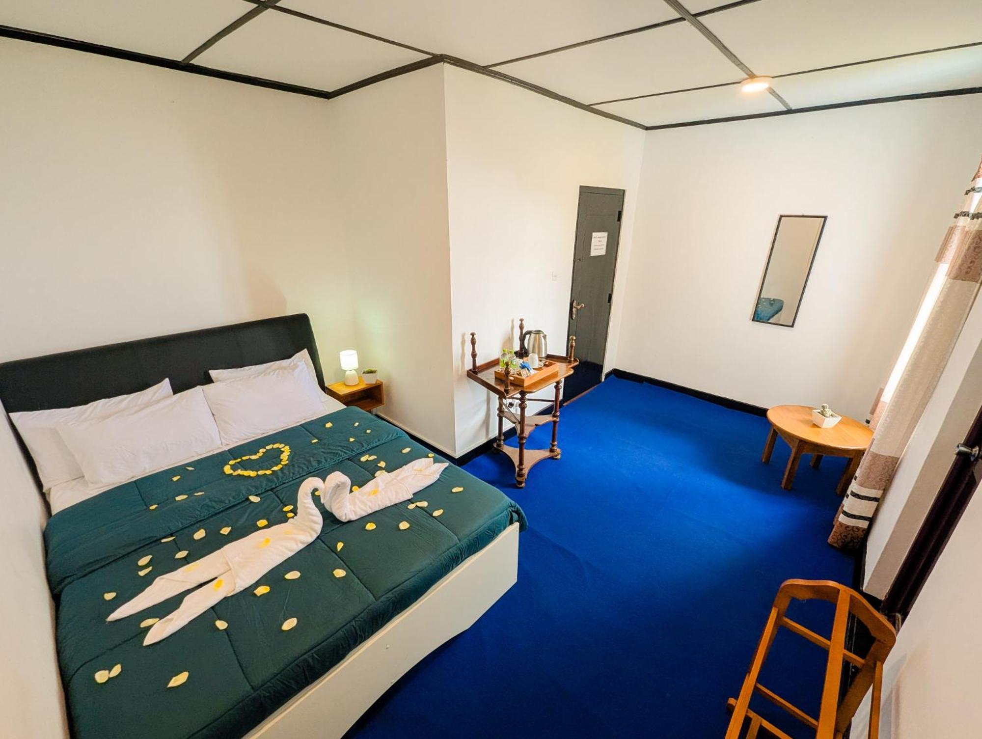 Lodge The Crown's Misty Hills Hideaway