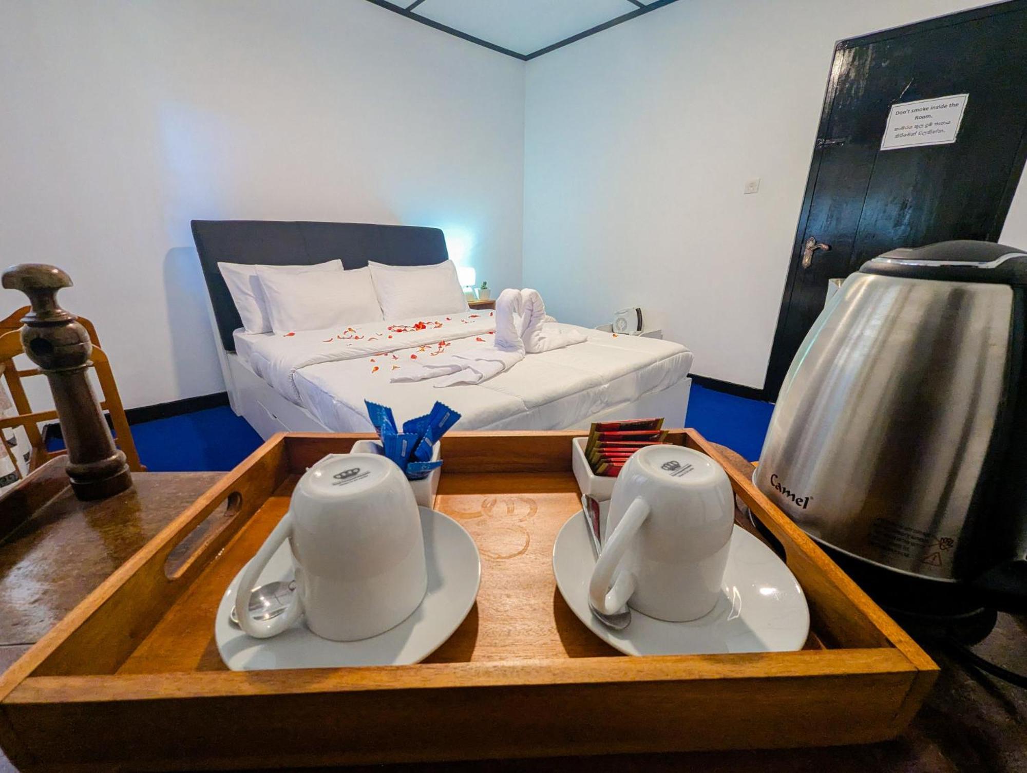 The Crown's Misty Hills Hideaway *