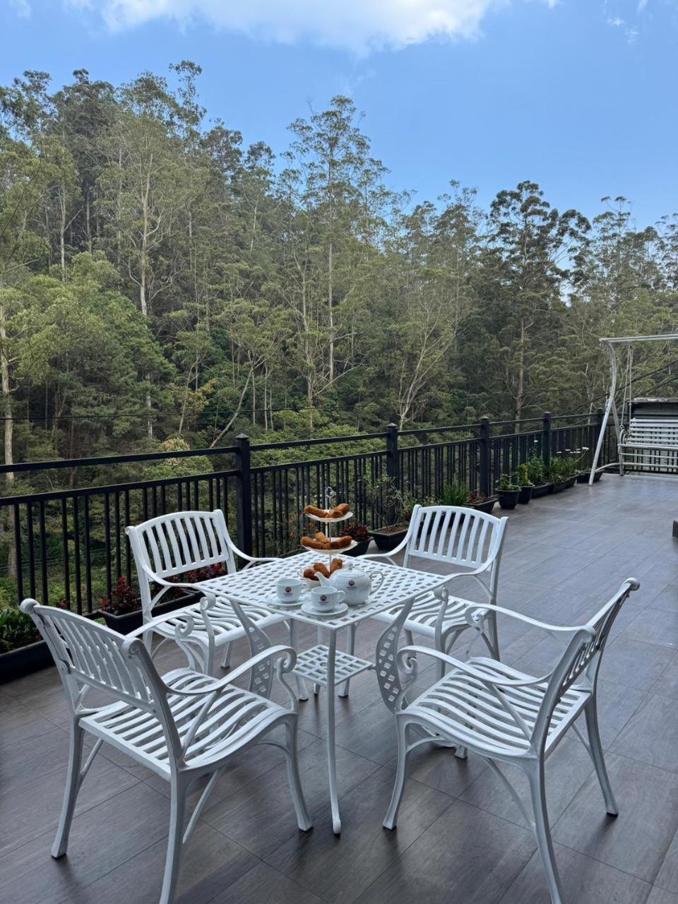 Winsanda Boutique Bungalow With Heated Pool & Private Luxury Stay, Nuwara Eliya 4*