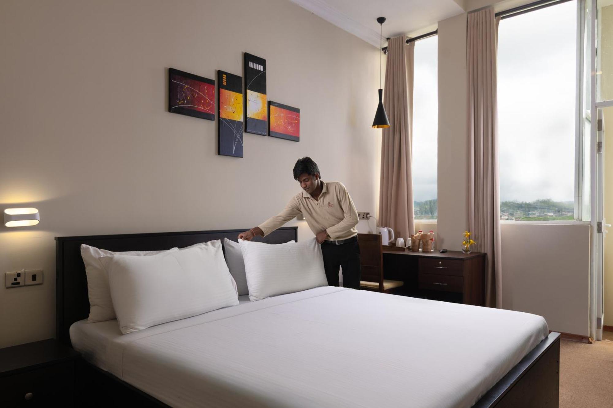 Oak Ray Misty Hills 5*