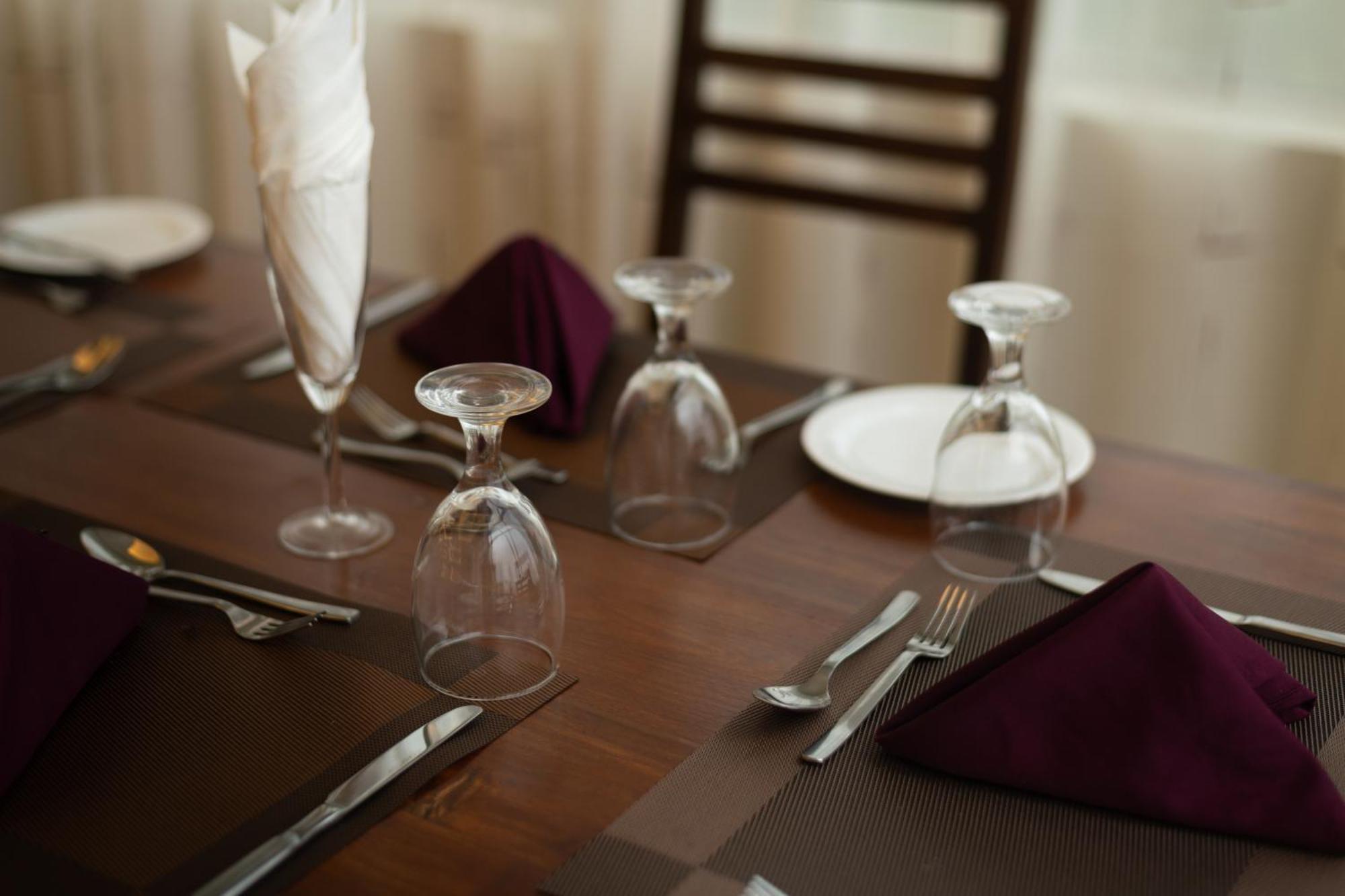 Oak Ray Misty Hills Nuwara Eliya