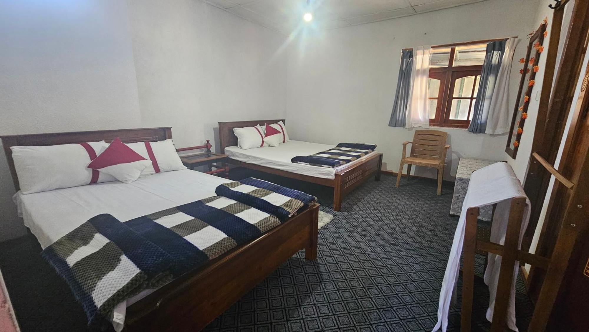 Aurora Guest house *