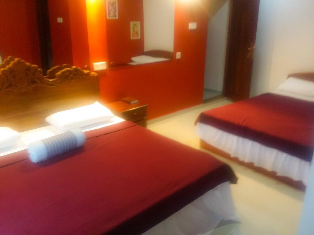 Yoho Toppass Breeze Guest house