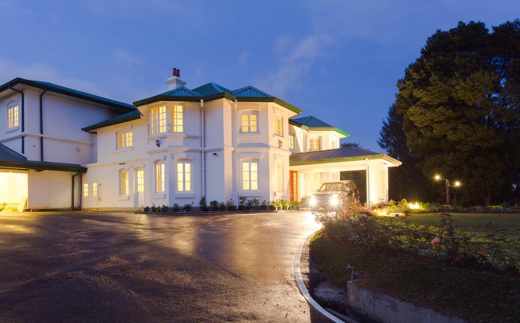Serene King's 5* Nuwara Eliya
