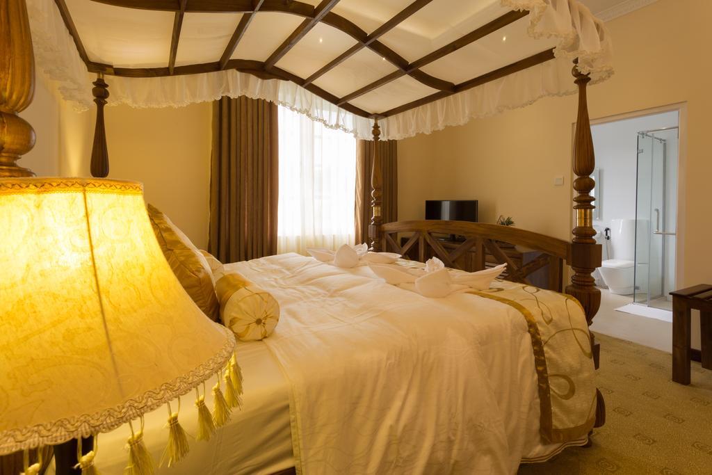 Serene King's Hotel Nuwara Eliya