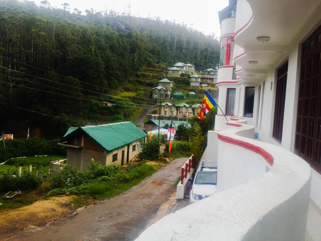 Guest house Yoho Toppass Breeze