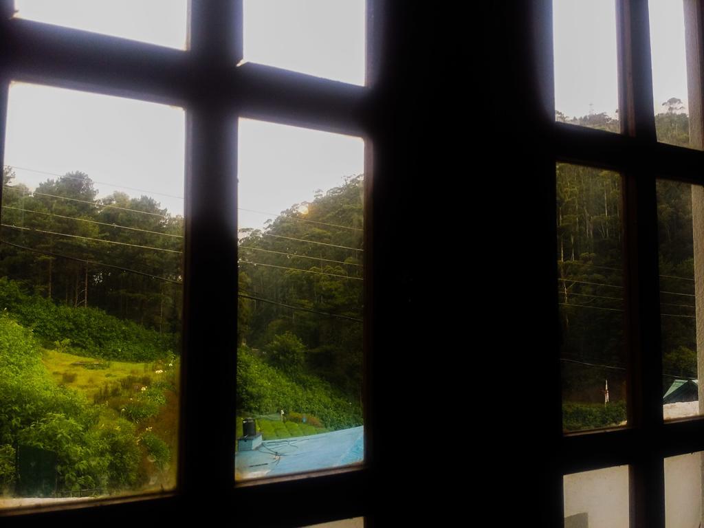 Yoho Toppass Breeze Guest house Nuwara Eliya