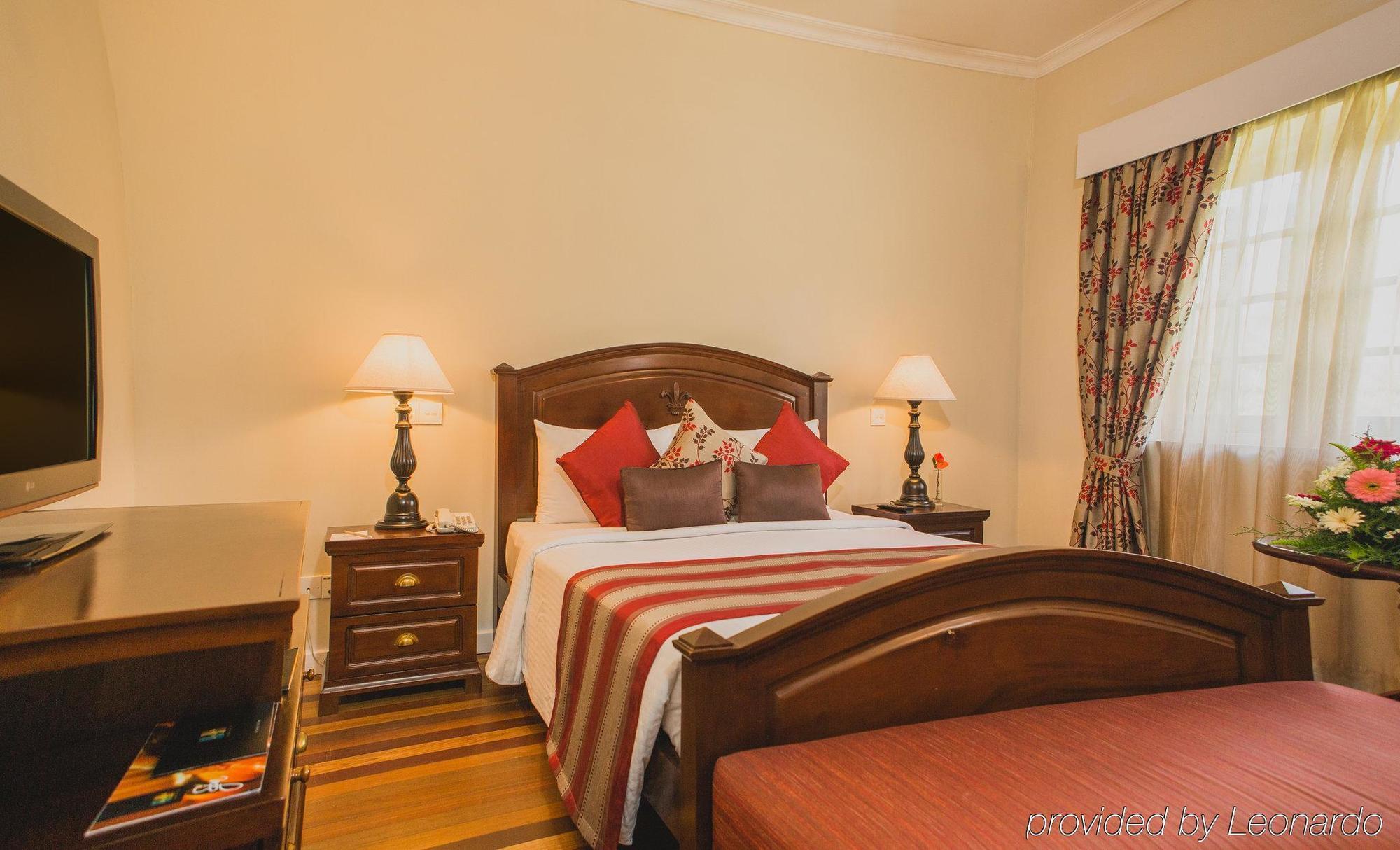 Langdale Boutique By Amaya