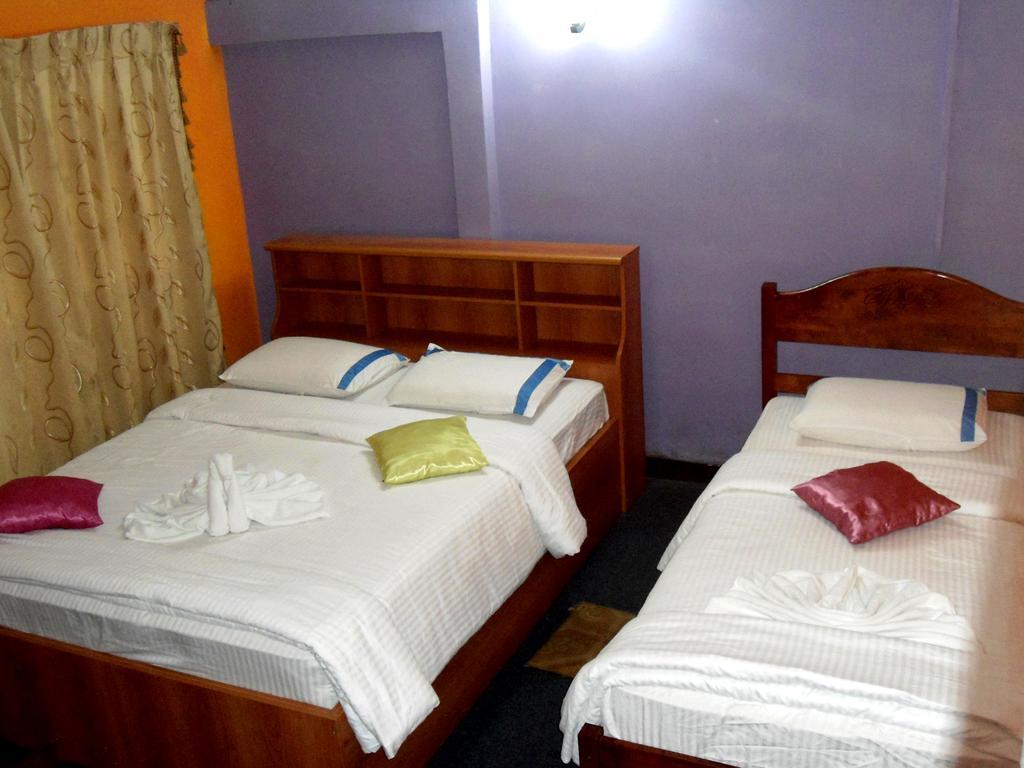 Guest house Happy Holiday Nuwara Eliya