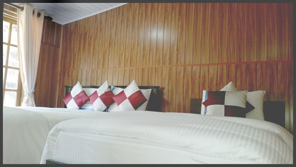Guest house Happy Holiday *