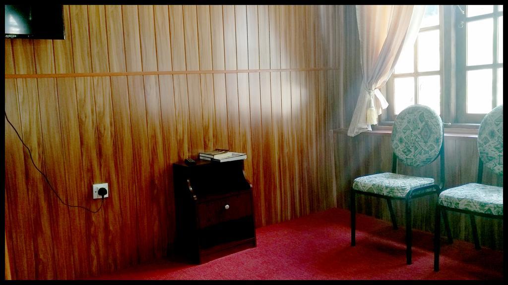 Happy Holiday Guest house