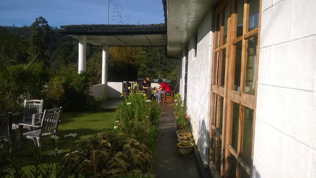 Srihelyes Homestay