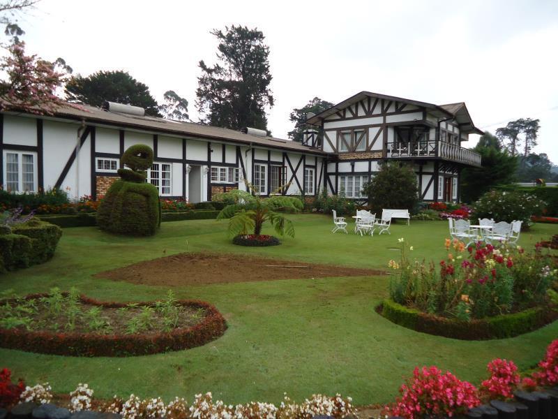 Glendower Hotel 4*