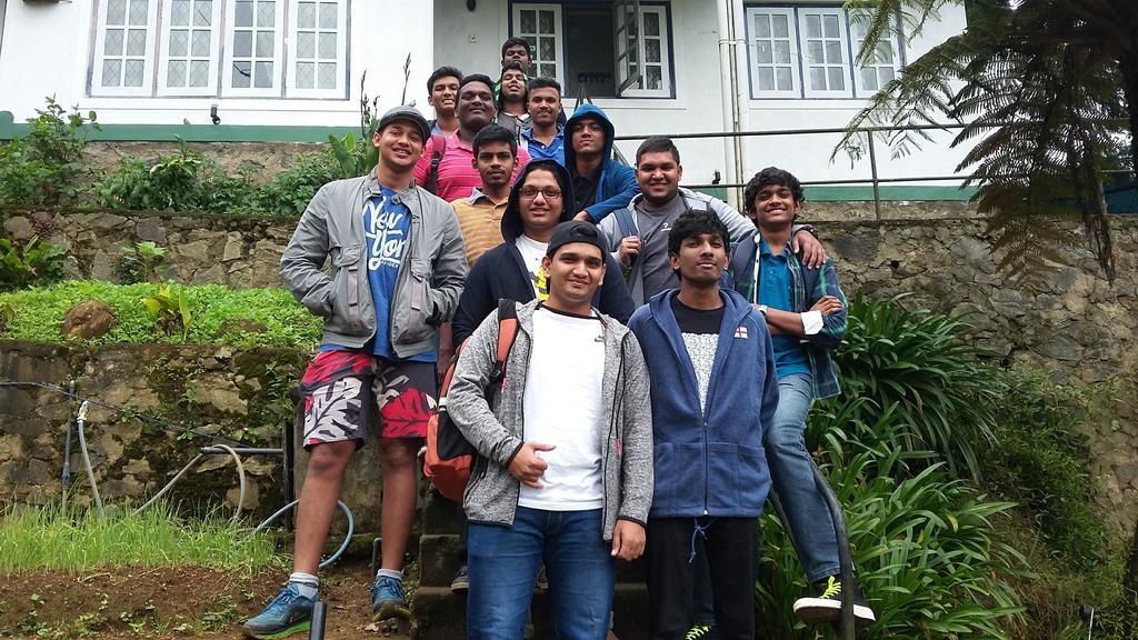 Crown Homestay Nuwara Eliya