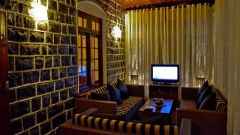 Brockenhurst Hotel
