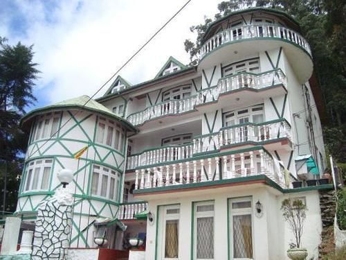 Rising Lion Hotel