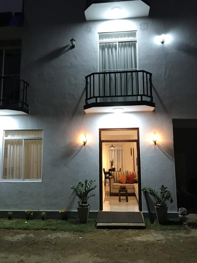 Regal Rose Luxury Apartment *