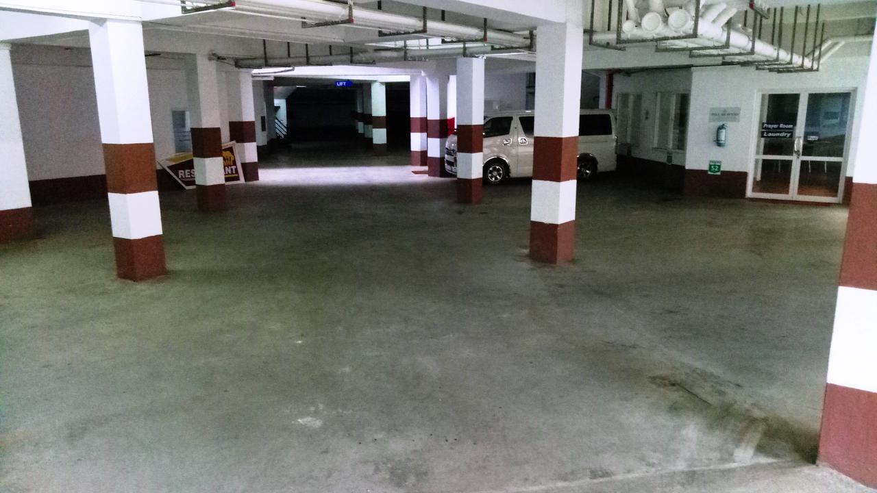 The Miller * Nuwara Eliya